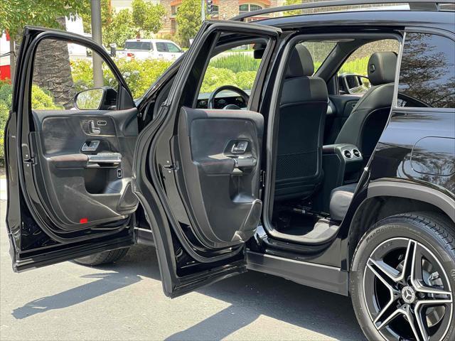used 2020 Mercedes-Benz GLB 250 car, priced at $20,990