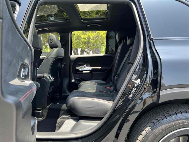 used 2020 Mercedes-Benz GLB 250 car, priced at $20,990