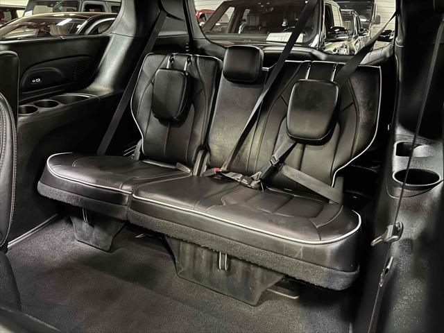 used 2023 Chrysler Pacifica Hybrid car, priced at $35,590