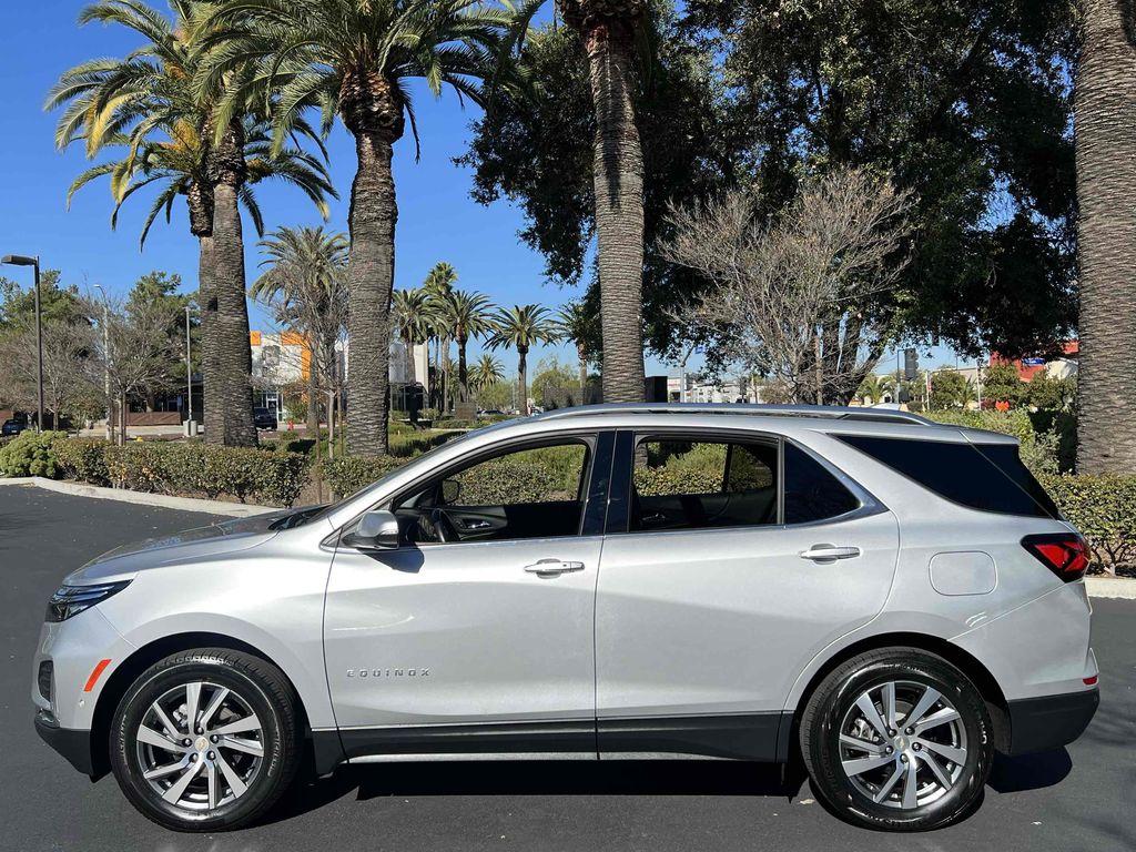 used 2022 Chevrolet Equinox car, priced at $21,990