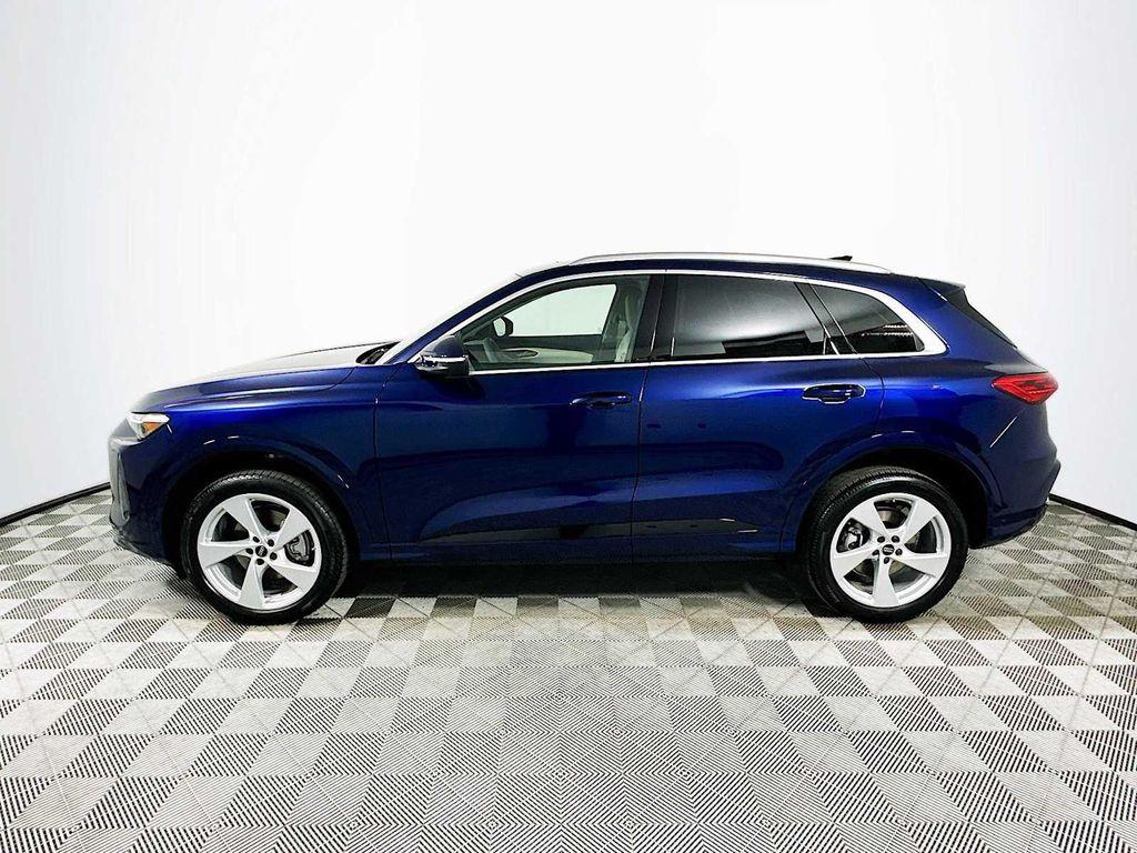 new 2025 Audi Q5 car, priced at $61,890