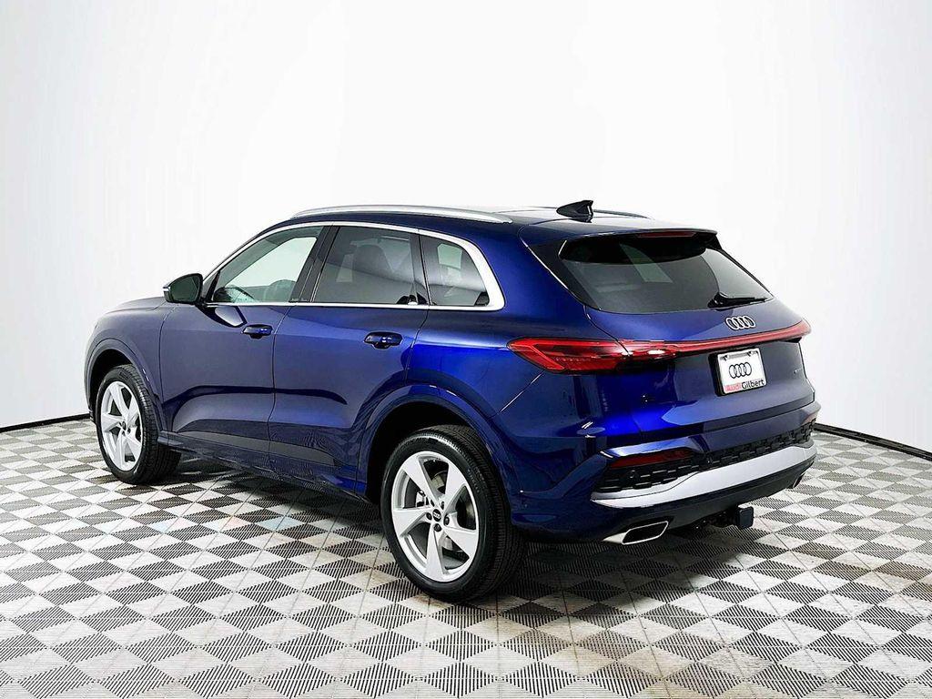 new 2025 Audi Q5 car, priced at $61,890