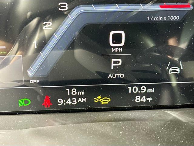 new 2025 Audi S6 car, priced at $98,230