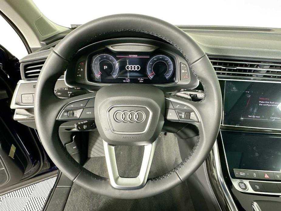 new 2024 Audi Q7 car, priced at $70,955