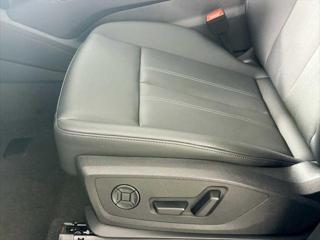 new 2025 Audi Q6 e-tron car, priced at $70,065