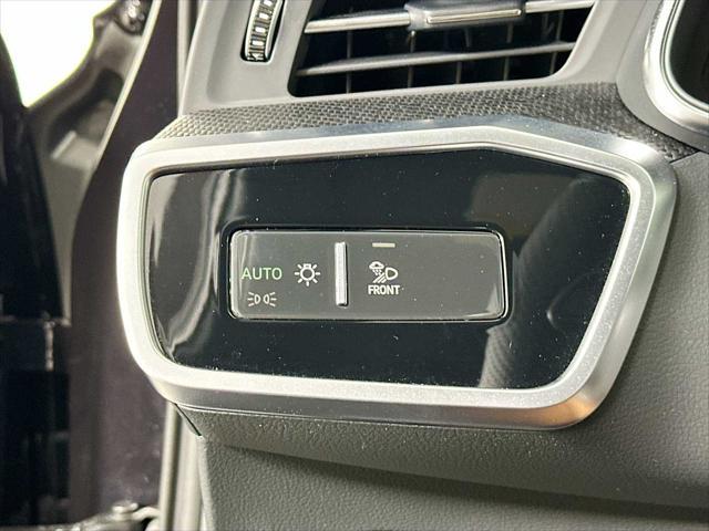 new 2025 Audi RS 6 Avant car, priced at $147,580