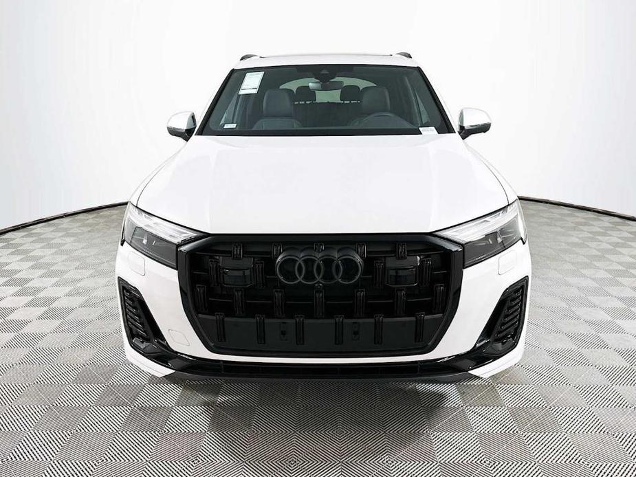 new 2025 Audi Q7 car, priced at $68,820