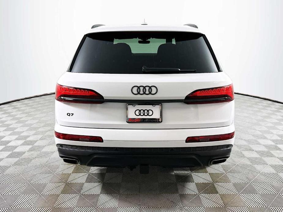 new 2025 Audi Q7 car, priced at $68,820