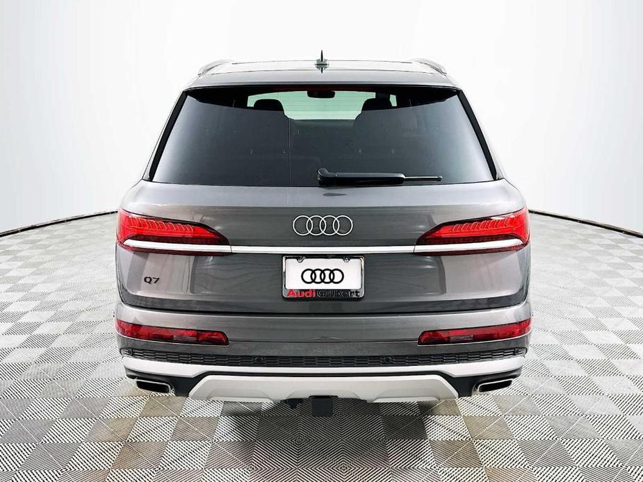 new 2025 Audi Q7 car, priced at $70,220