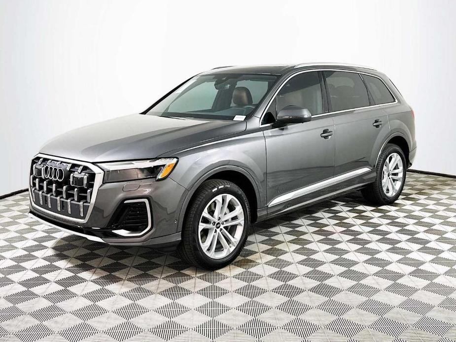 new 2025 Audi Q7 car, priced at $70,220