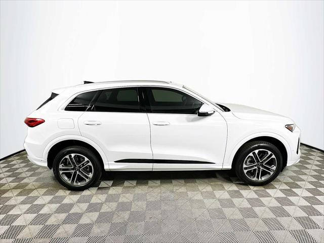new 2025 Audi Q5 car, priced at $57,760