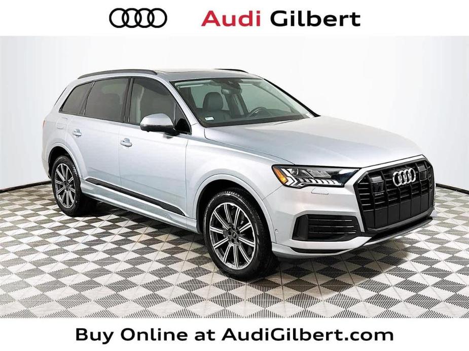 used 2024 Audi Q7 car, priced at $60,900