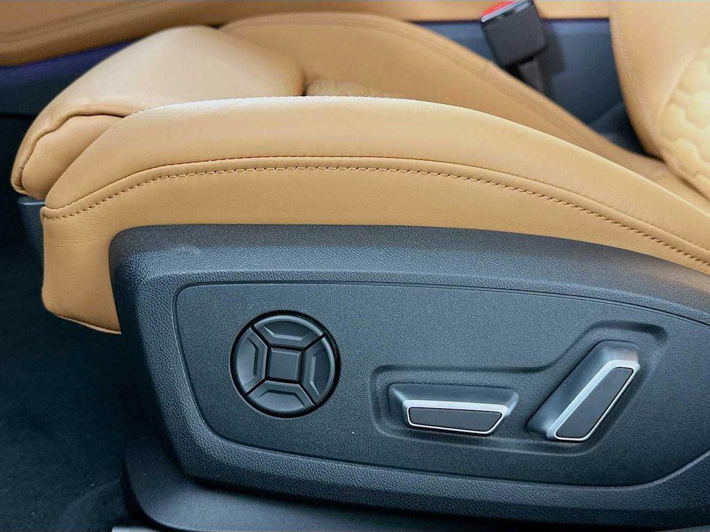 new 2025 Audi RS 6 Avant car, priced at $143,390