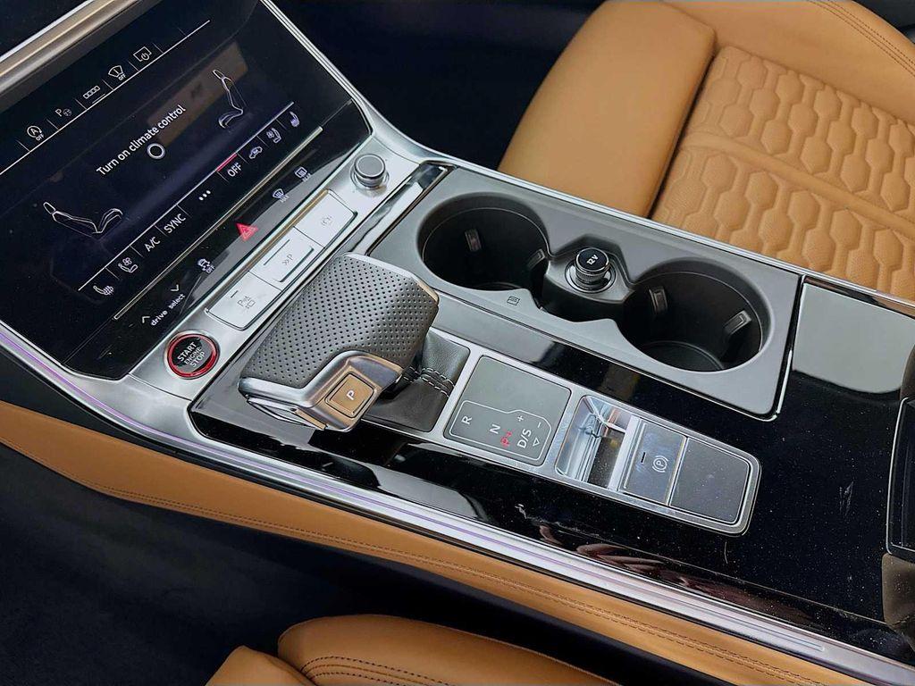 new 2025 Audi RS 6 Avant car, priced at $143,390