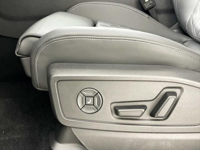 new 2025 Audi SQ5 car, priced at $74,050