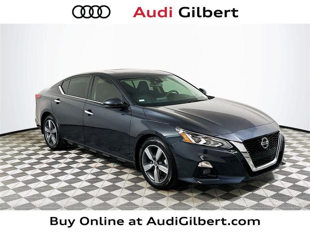 used 2022 Nissan Altima car, priced at $23,900