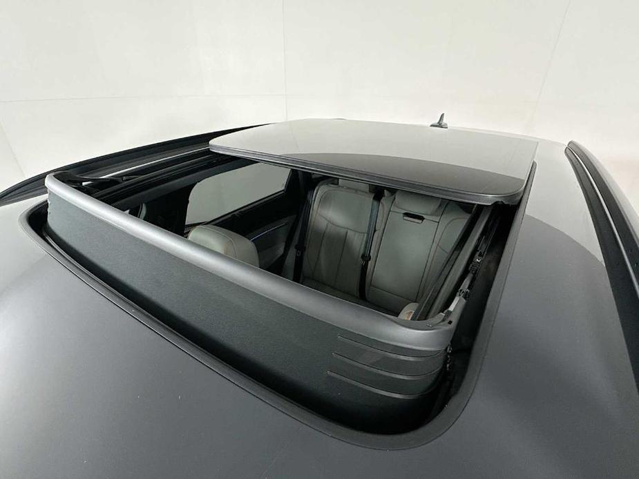 new 2024 Audi Q8 e-tron car, priced at $91,705