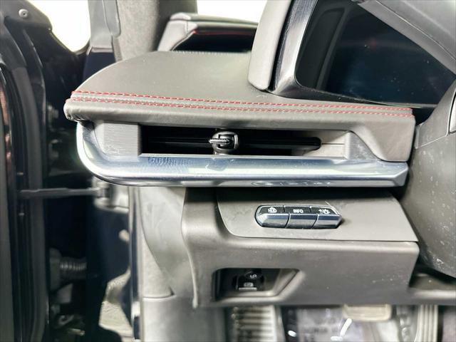 new 2025 Audi Q6 e-tron car, priced at $75,090