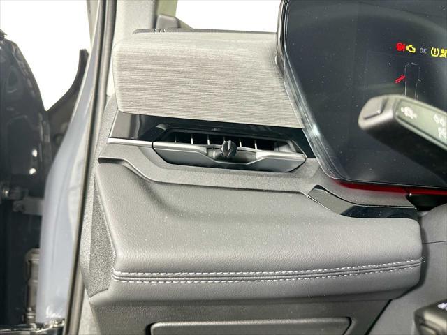 new 2025 Audi Q6 e-tron car, priced at $75,090