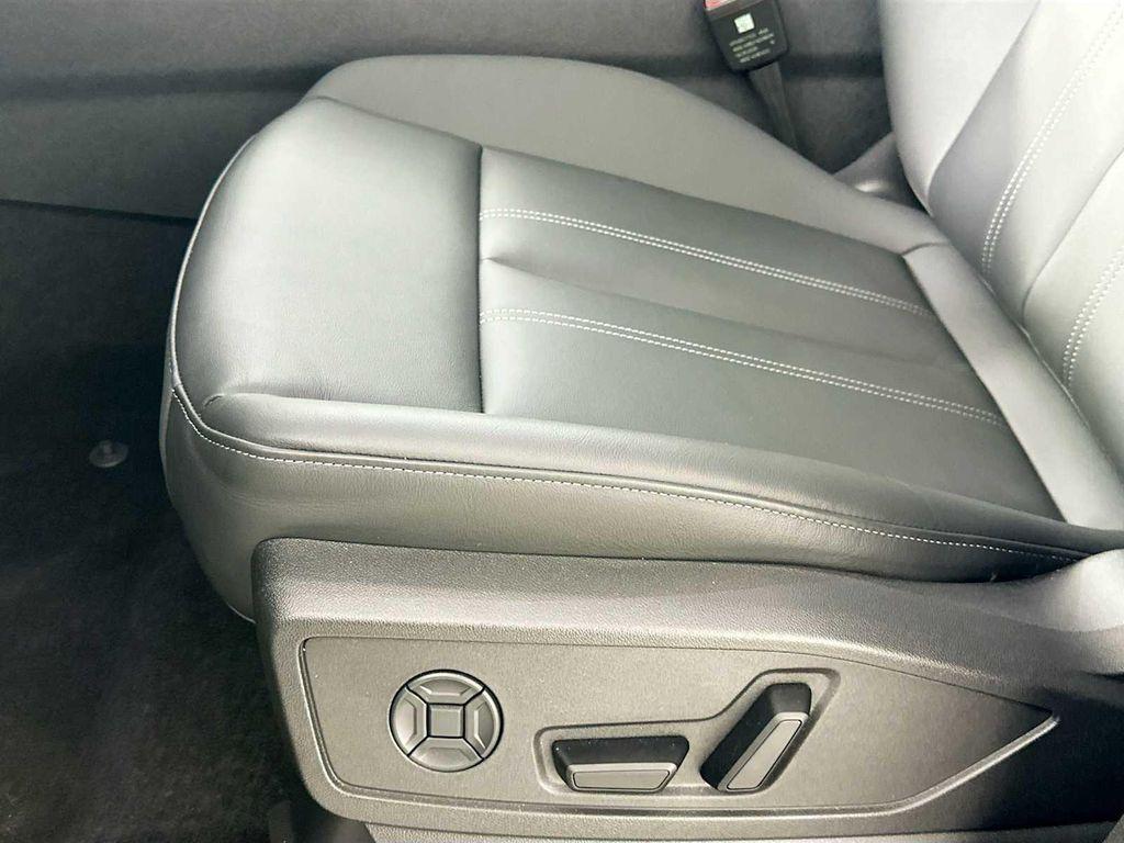 new 2025 Audi Q5 Sportback car, priced at $59,165