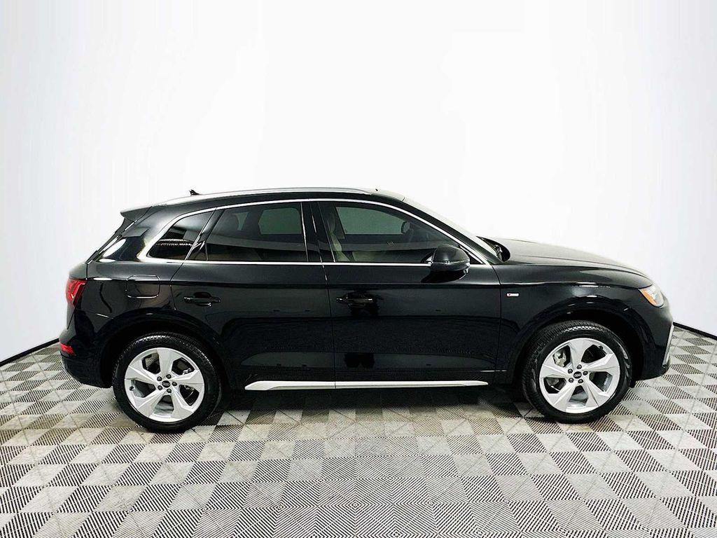 used 2025 Audi Q5 car, priced at $50,900