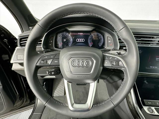 new 2025 Audi Q7 car, priced at $69,820