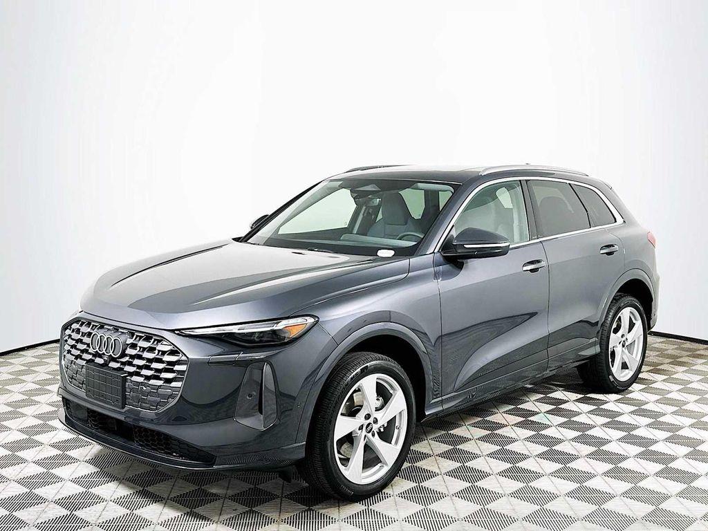 new 2025 Audi Q5 car, priced at $61,240