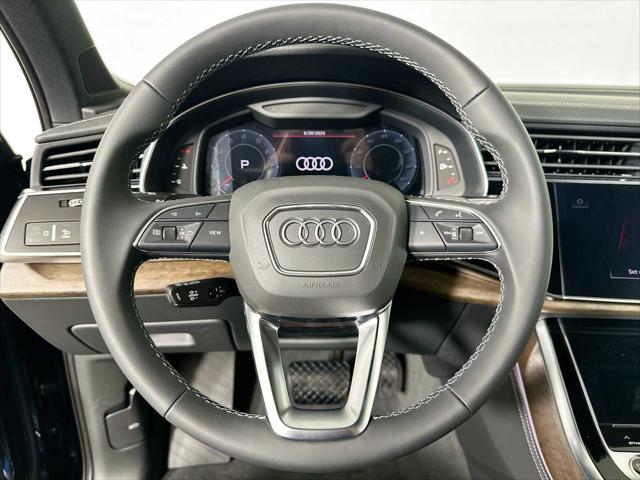 new 2025 Audi Q7 car, priced at $78,860