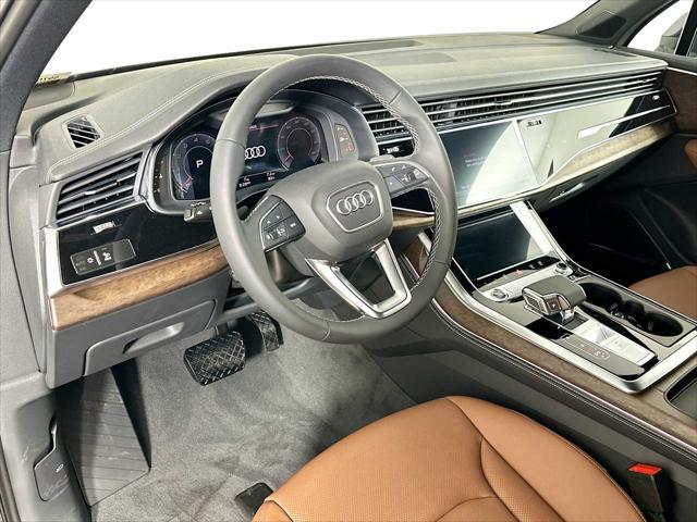 new 2025 Audi Q7 car, priced at $78,860