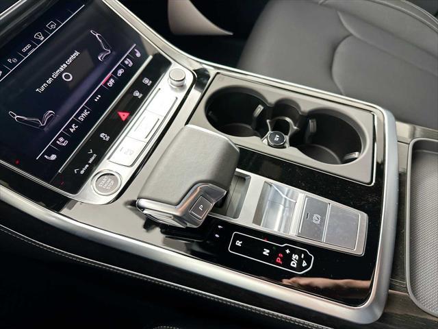 new 2025 Audi Q7 car, priced at $87,160