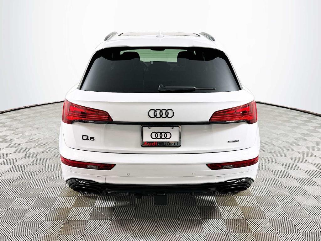 new 2024 Audi Q5 car, priced at $70,100