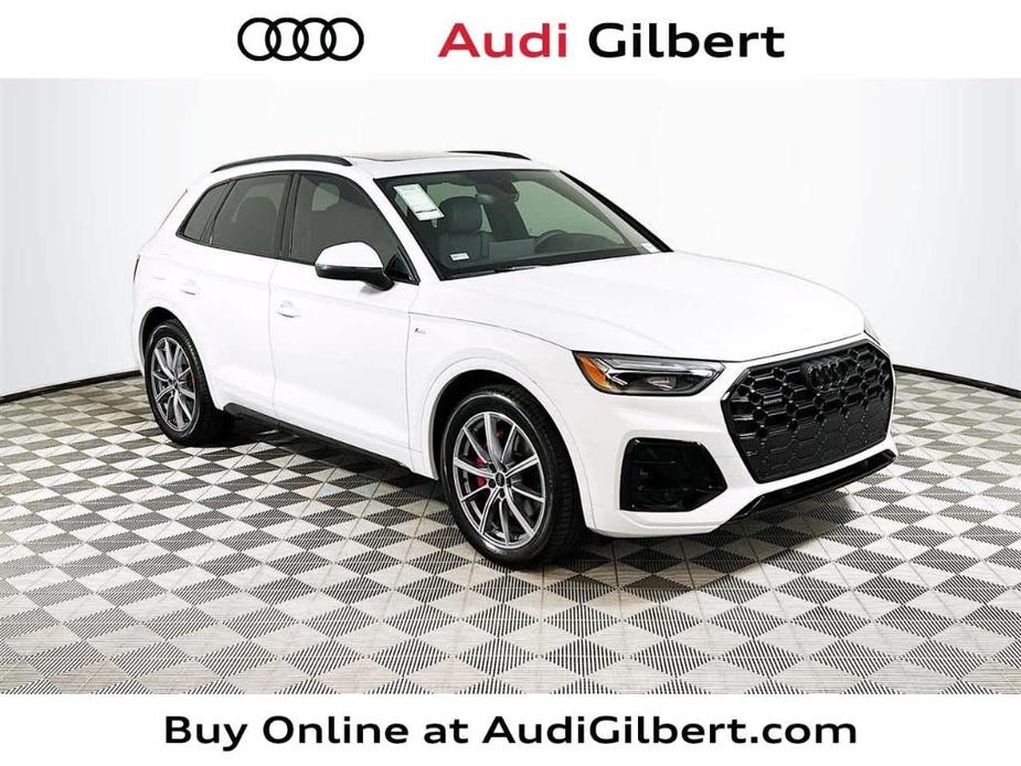 new 2024 Audi Q5 car, priced at $70,100