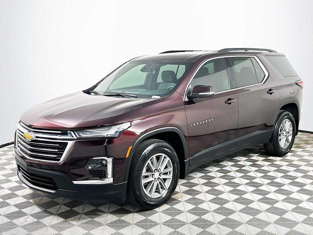 used 2023 Chevrolet Traverse car, priced at $26,500