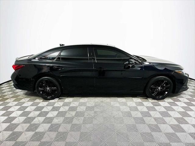used 2022 Toyota Avalon Hybrid car, priced at $33,400
