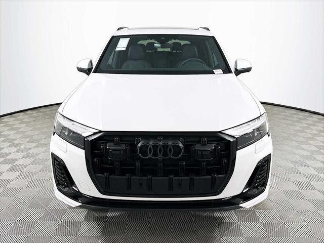 new 2025 Audi Q7 car, priced at $71,470