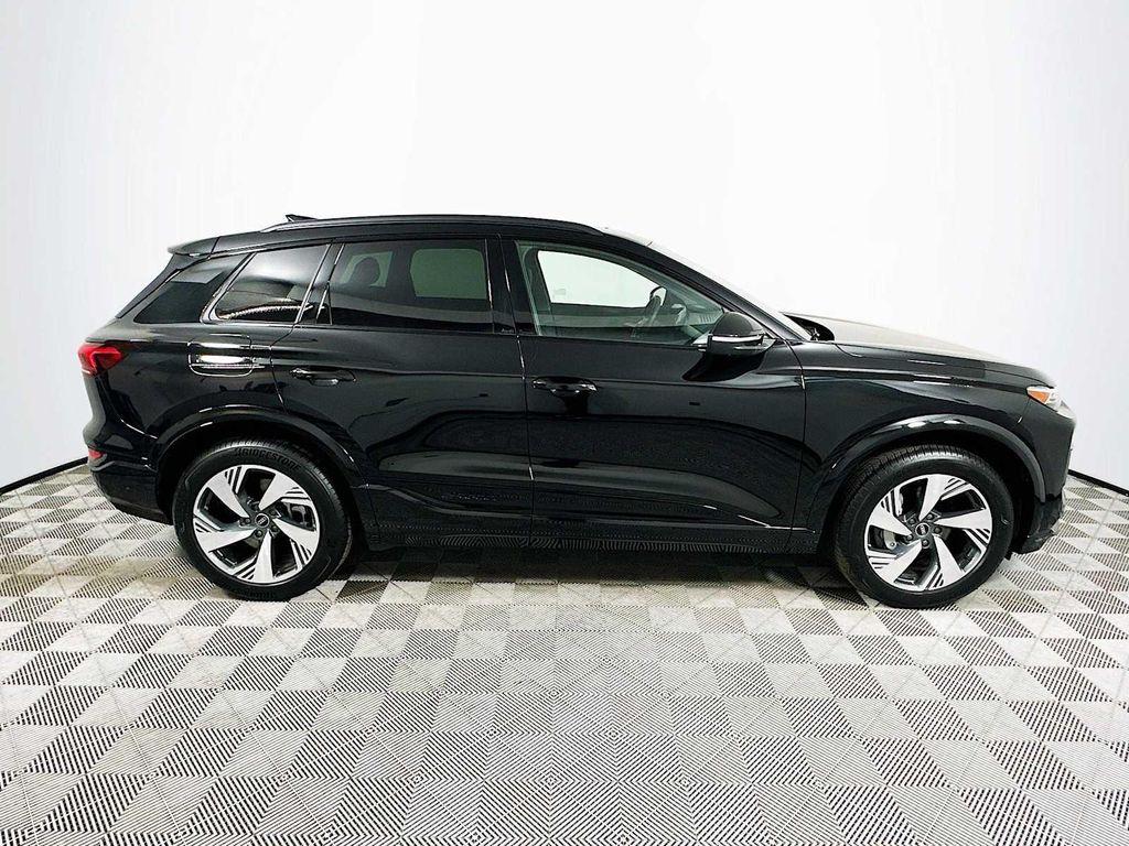 new 2025 Audi Q6 e-tron car, priced at $64,110