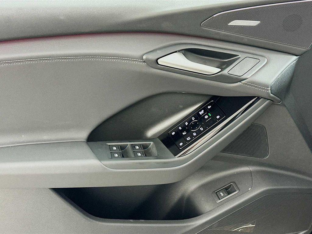 new 2025 Audi Q6 e-tron car, priced at $64,110