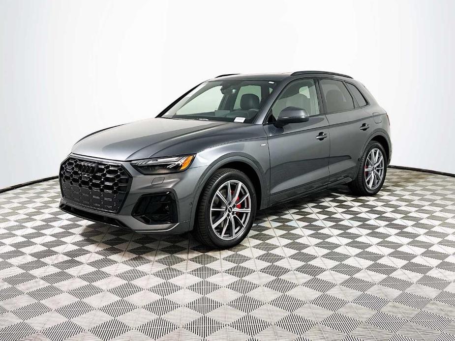 new 2024 Audi Q5 e car, priced at $75,400