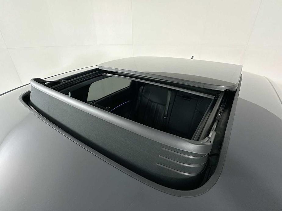 new 2024 Audi SQ8 e-tron car, priced at $108,060