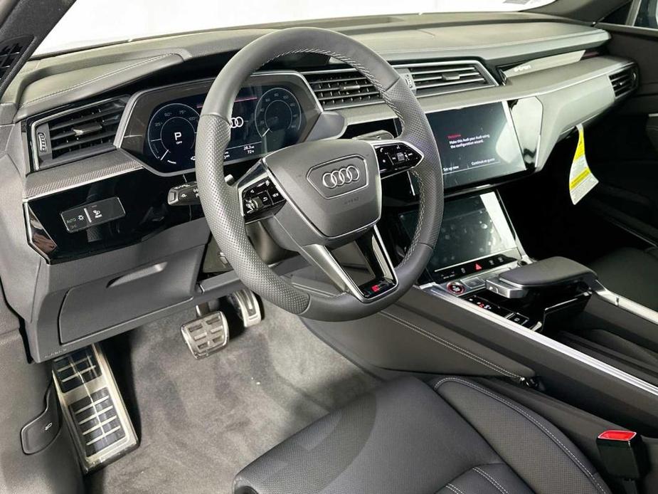 new 2024 Audi SQ8 e-tron car, priced at $108,060