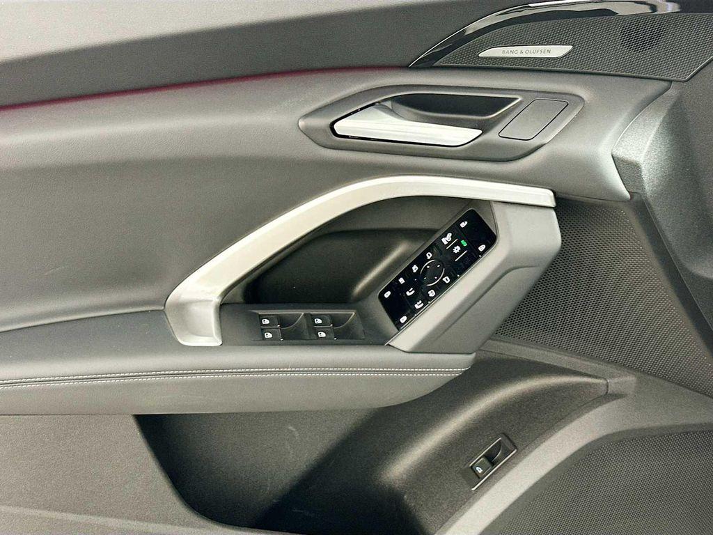 new 2025 Audi Q5 car, priced at $64,100