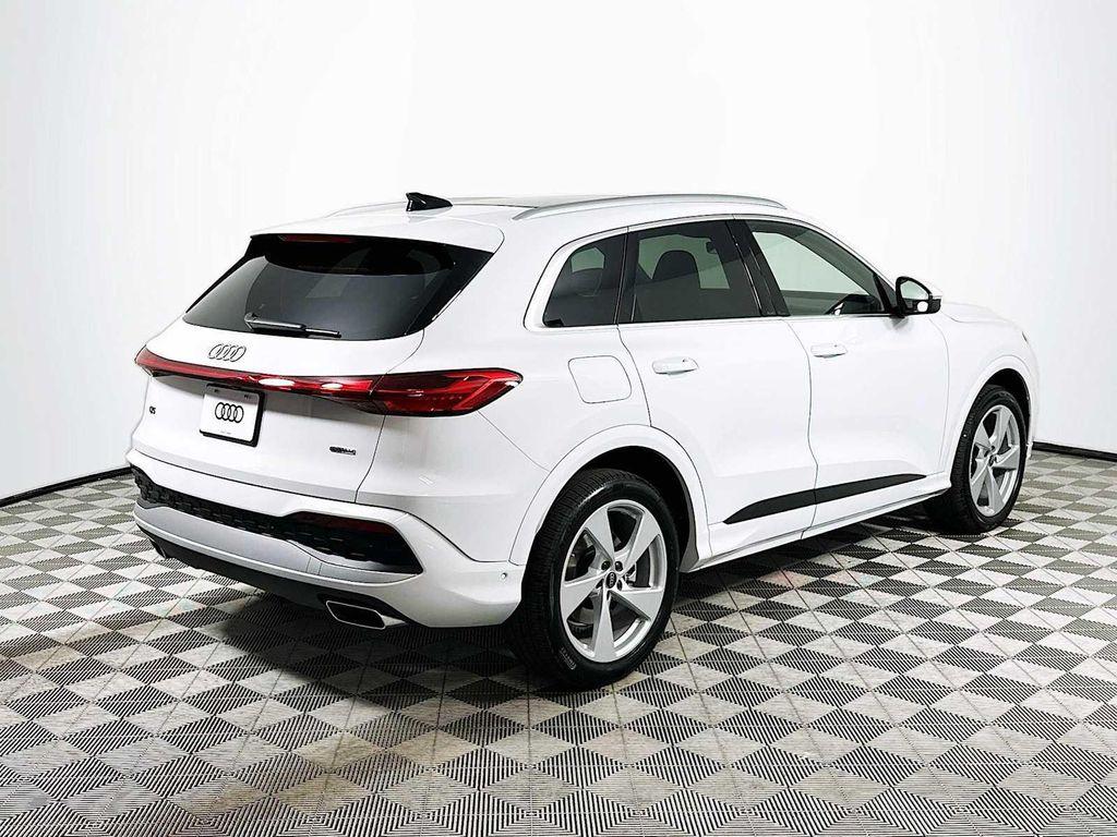 new 2025 Audi Q5 car, priced at $64,100