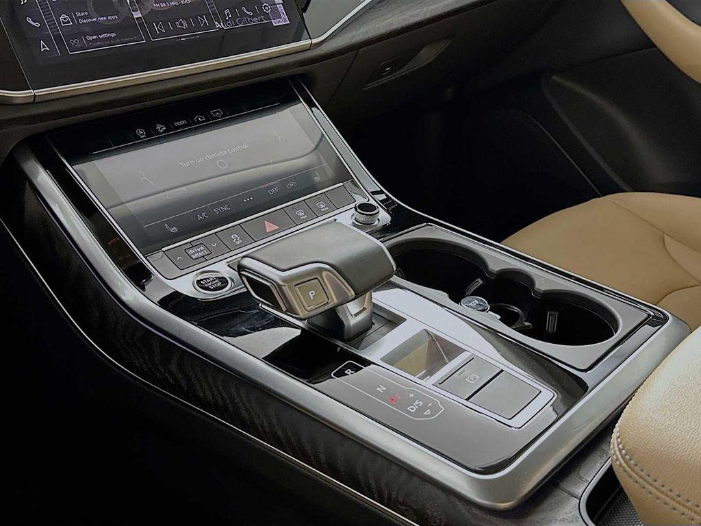 used 2025 Audi Q7 car, priced at $55,900
