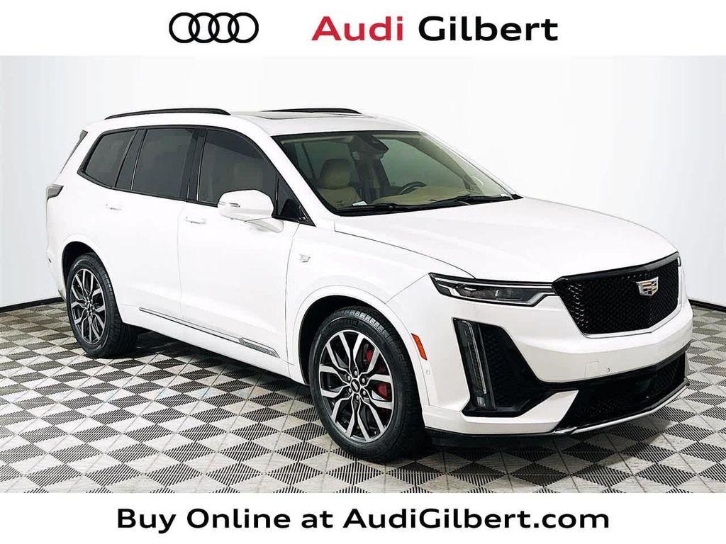 used 2022 Cadillac XT6 car, priced at $37,900