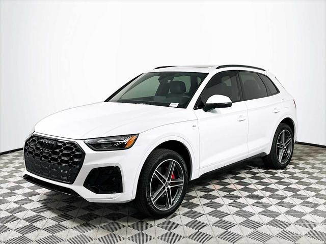 new 2025 Audi Q5 car, priced at $69,160