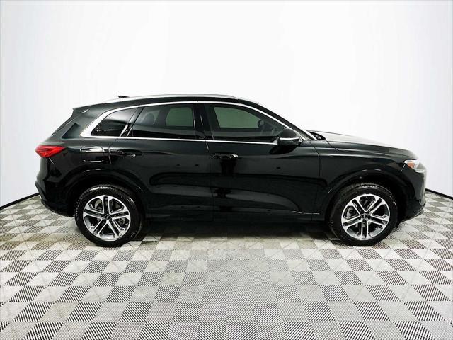 new 2025 Audi Q5 car, priced at $57,760