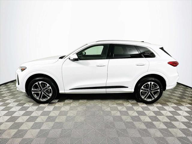 new 2025 Audi Q5 car, priced at $59,300