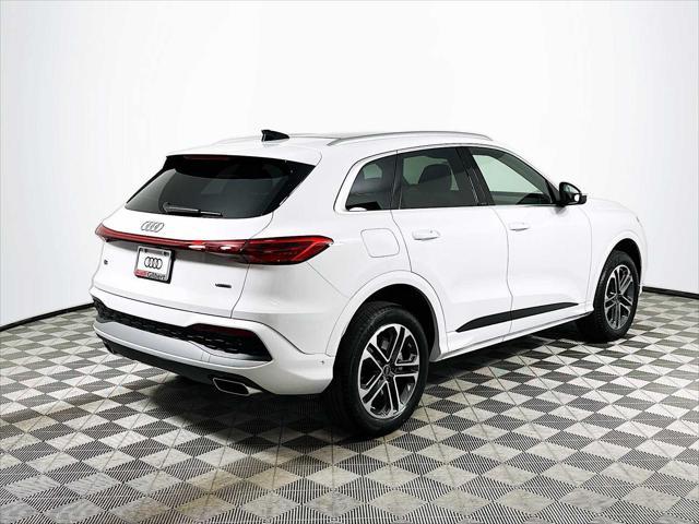 new 2025 Audi Q5 car, priced at $59,300