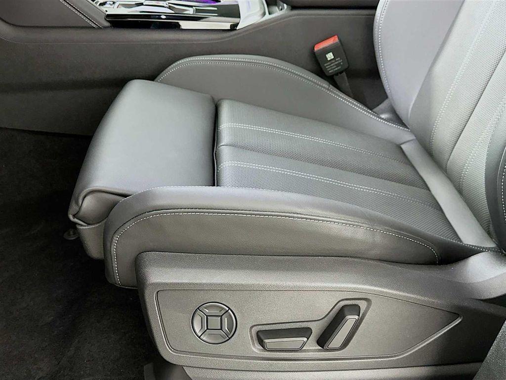 new 2025 Audi Q5 car, priced at $60,890