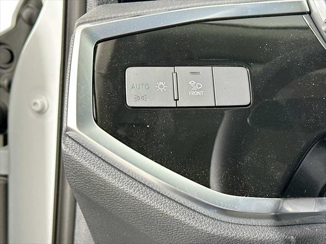 new 2025 Audi Q3 car, priced at $48,025